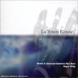 Shotts & Dykehead Caledonia Pipe Band - La Boum Ecosse - Bagad Brieg Shotts & Dykehead Caledonia Pipe Band - La Boum Ecosse - Bagad Brieg